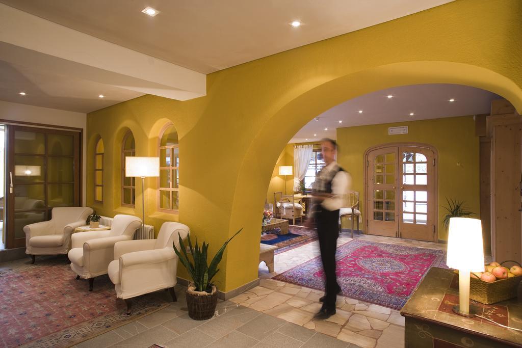 Hotel La Villa Екстериор снимка