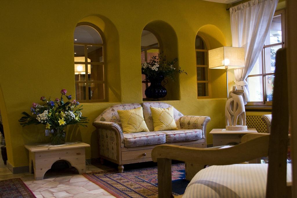 Hotel La Villa Екстериор снимка