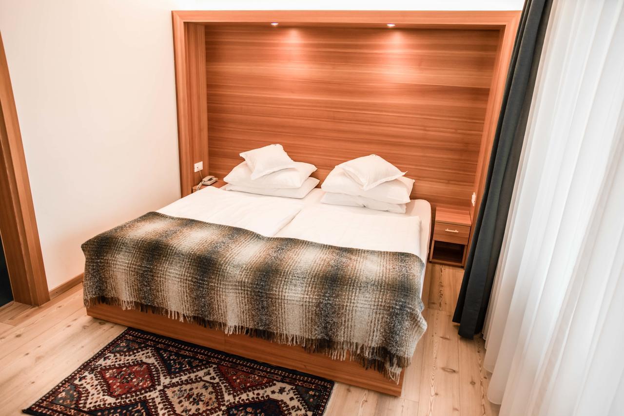 Hotel La Villa Екстериор снимка